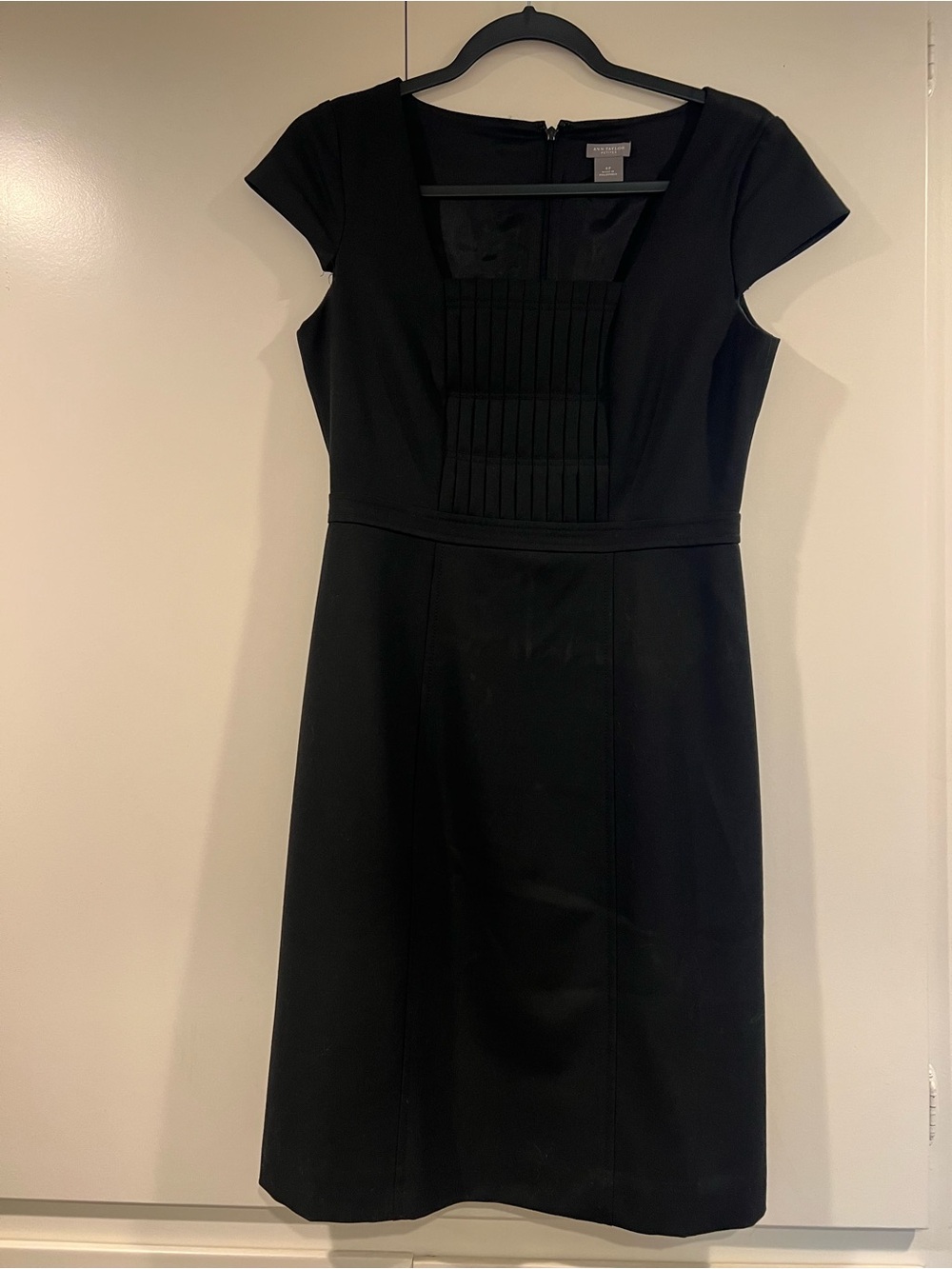 Ann Taylor Black Cap-Sleeve Pleated Front Midi Sheath Dress
